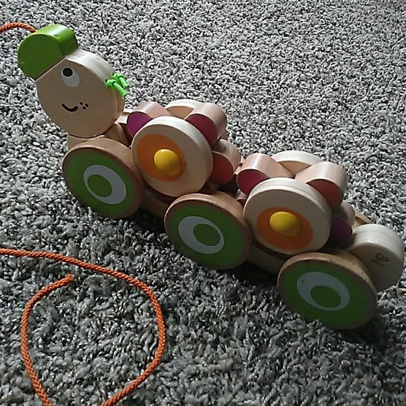 hape walk along caterpillar